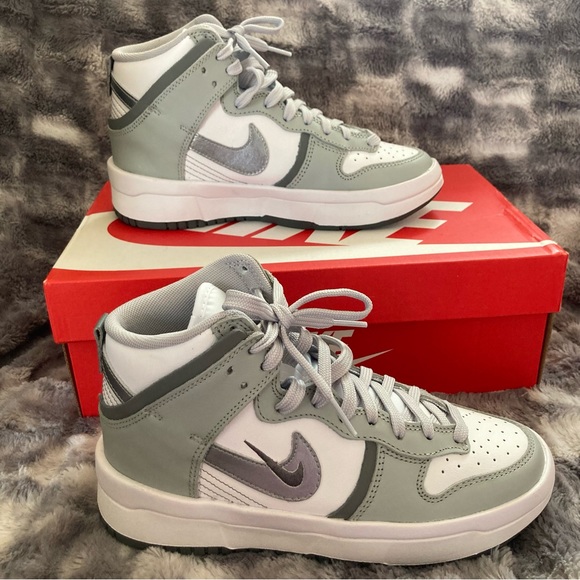 SOLD - Picture 1 of 5